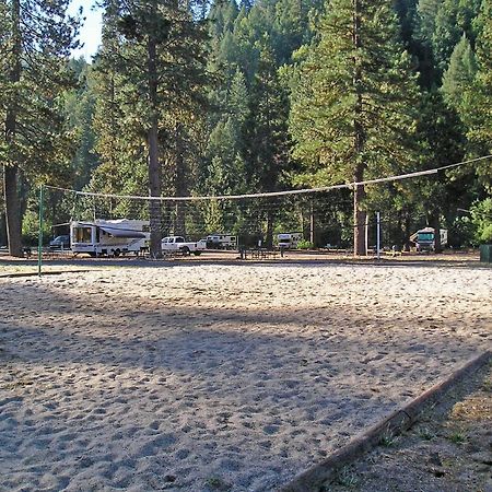 Yosemite Lakes Bunkhouse Cabin 27 Harden Flat Екстер'єр фото
