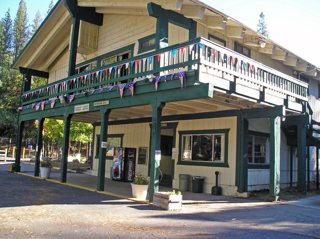 Yosemite Lakes Bunkhouse Cabin 27 Harden Flat Екстер'єр фото